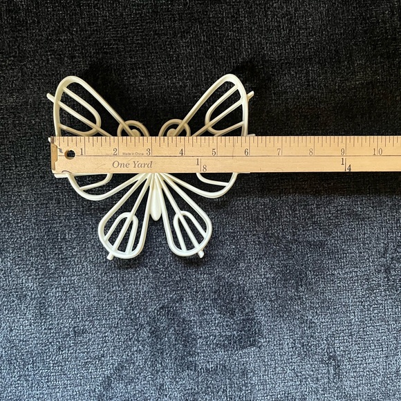 Vintage Burwood Butterfly 70’s Wall Decor Set Of 2 - Picture 7 of 7